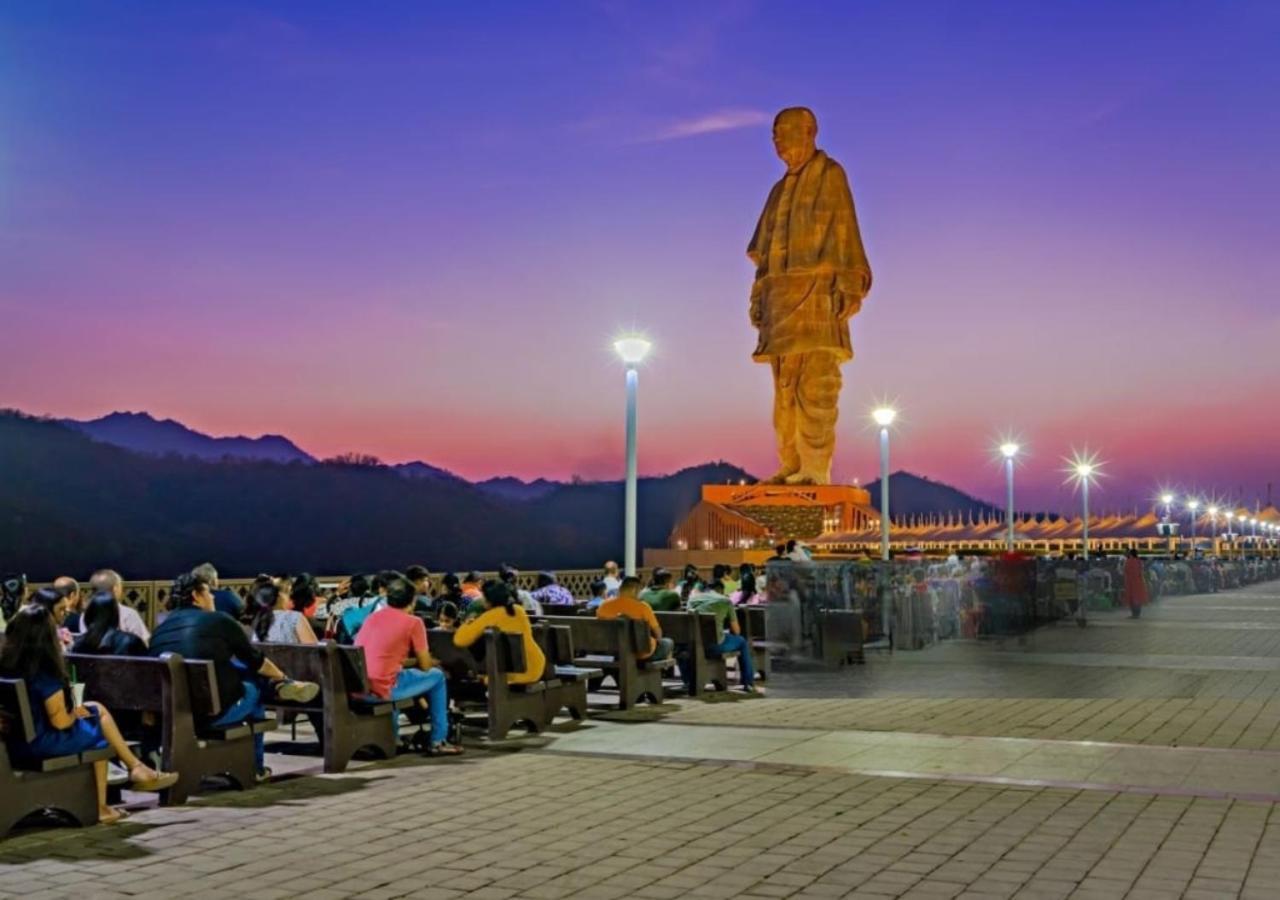 Unity Holiday Resort, Statue Of Unity Kevadia Exteriör bild